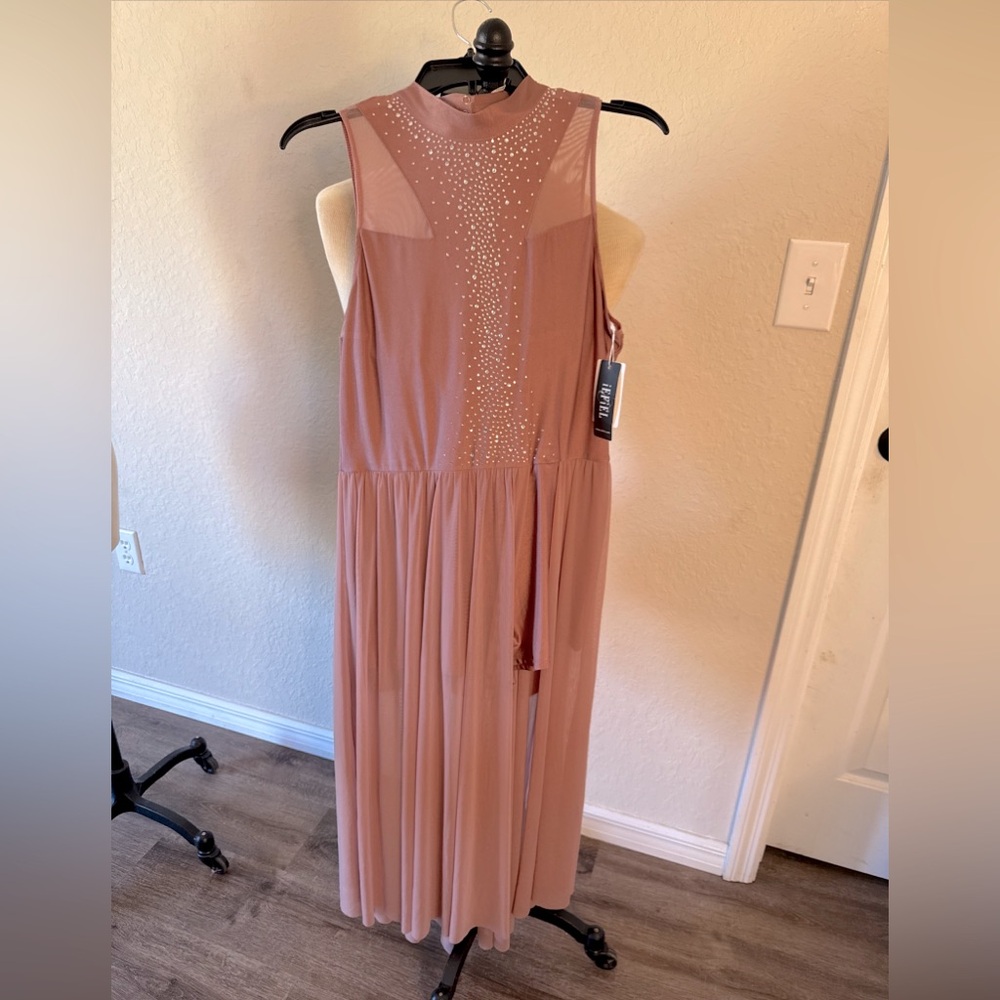 iEFiEL a dusty pink lyrical contemporary dance dress formal dress NWT 2X